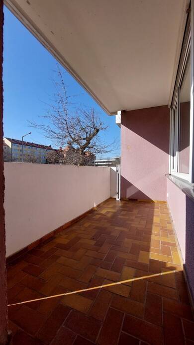 Wohnung zur Miete 1.100 € 3 Zimmer 84 m² frei ab sofort Sandberg Nürnberg 90419