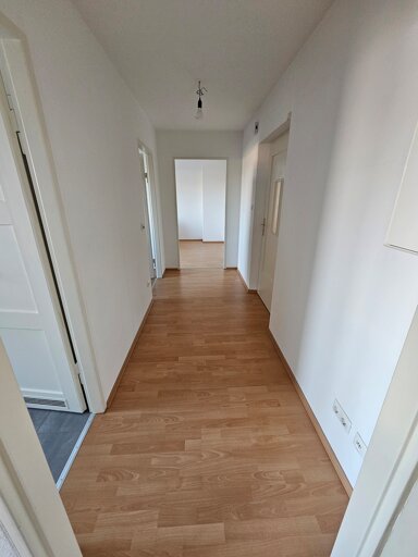 Wohnung zur Miete 600 € 2 Zimmer 54 m² 2. Geschoss frei ab sofort Mommsenstraße 9 Schoppershof Nürnberg 90491