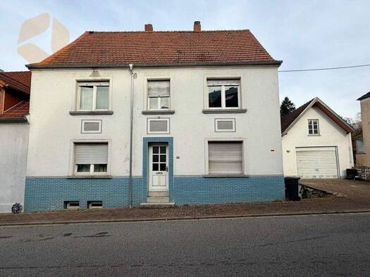 Mehrfamilienhaus zum Kauf 239.000 € 8 Zimmer 210 m² 1.595 m² Grundstück Oberbexbach Bexbach 66450