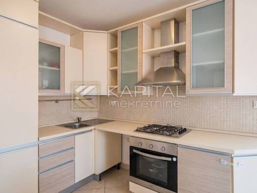 Wohnung zum Kauf 270.000 € 4 Zimmer 92 m² Geschoss 2/2 Marinići, Viškovo Viškovo 51216