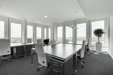 Bürofläche zur Miete 2.909 € 100 m² Bürofläche teilbar von 30 m² bis 100 m² Überseeallee 10 HafenCity Hamburg 20457