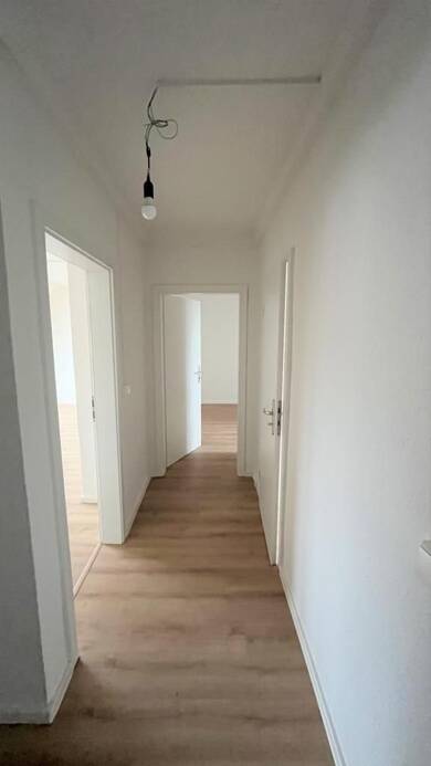 Wohnung zur Miete 285 € 2 Zimmer 47 m² Dachgeschoss, 3. Geschoss Roitzscher Weg 71 Wurzen Wurzen 04808