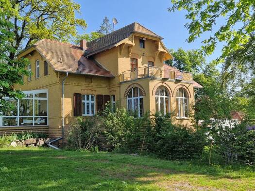 Land-/Forstwirtschaft zum Kauf 730.000 m² Pechhütte Finsterwalde 03238