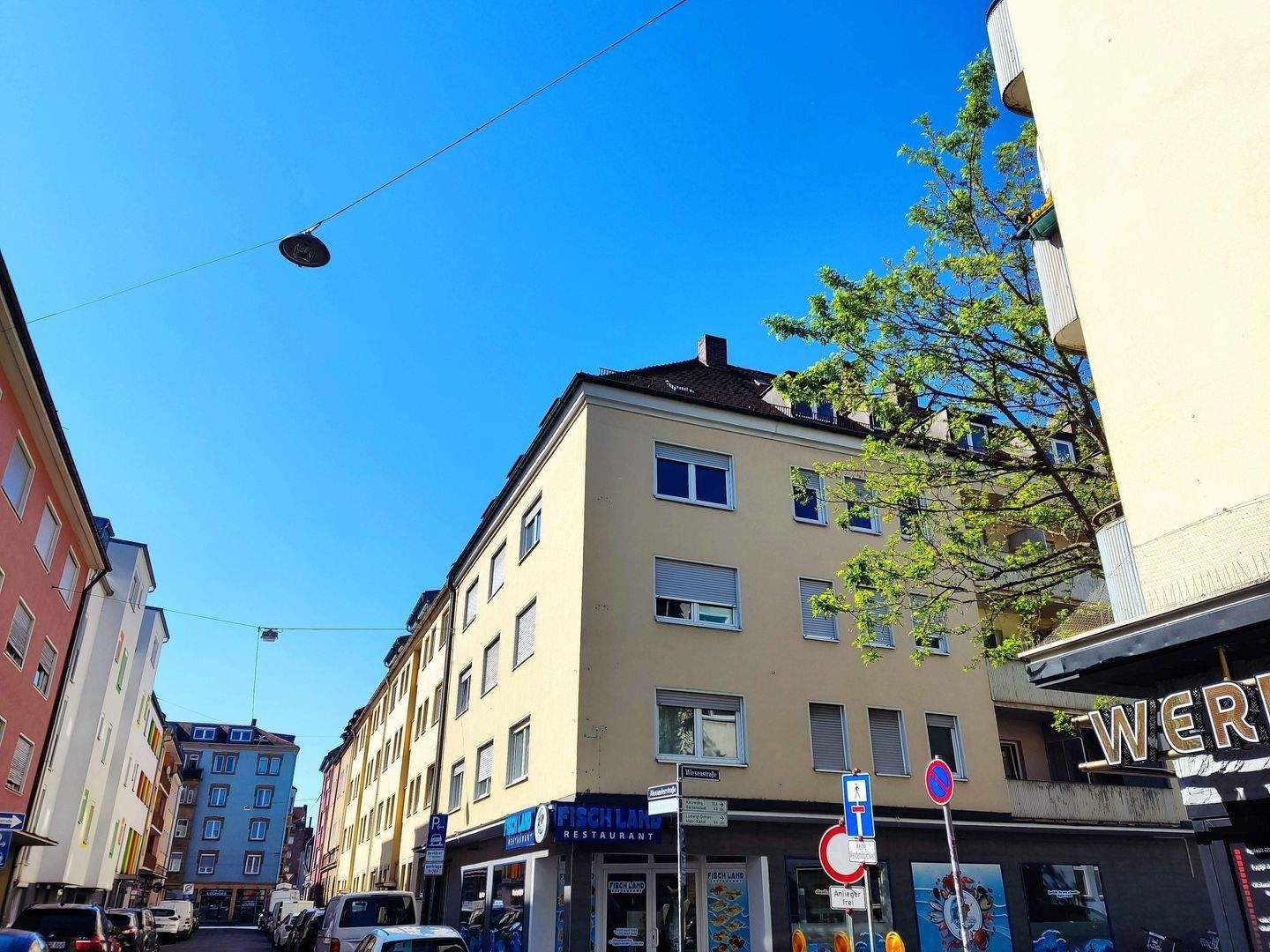 Gute, sehr zentral gelegene 3-Zimmer-Altbauwohnung in Nürnberg-Steinbühl – Nürnberg – Bild 1 von 8