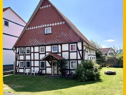 Haus zum Kauf 79.000 € 6 Zimmer 168 m² 558 m² Grundstück Veckerhagen Reinhardshagen 34359