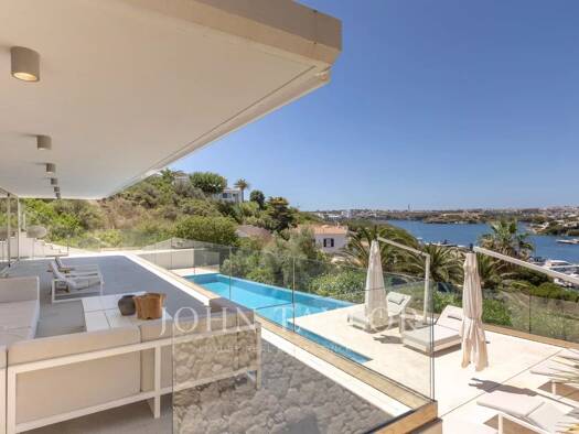 Villa zum Kauf provisionsfrei 480 m² 776 m² Grundstück Mahón 07700