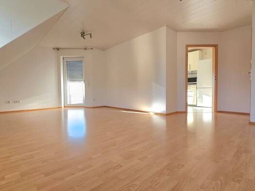 Maisonette zur Miete 1.050 € 5 Zimmer 110 m² Geschoss 1/2 frei ab 01.10.2026 Carl-Orff-Straße 3 Sulzbach-Rosenberg Sulzbach-Rosenberg 92237