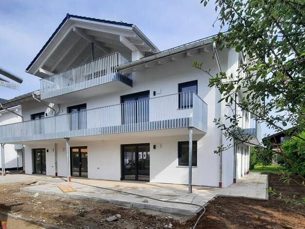 Terrassenwohnung zum Kauf provisionsfrei 790.000 € 4 Zimmer 123,8 m² EG Zellerhornstraße 19 Bernau Bernau am Chiemsee 83233
