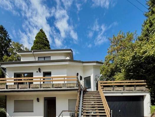 Einfamilienhaus zum Kauf 620.000 € 6 Zimmer 225 m² 2.293 m² Grundstück Bischmisheim Halberg 66132