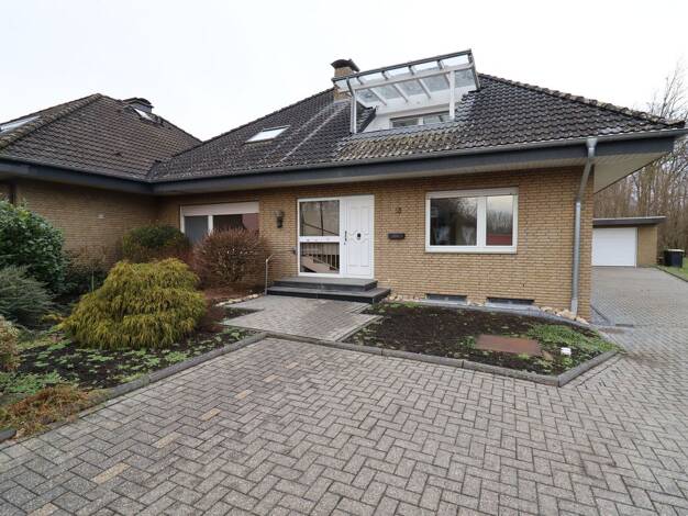Wohnung zur Miete 783 € 3 Zimmer 87 m² Dachgeschoss, 1. Geschoss frei ab sofort Bad Rothenfelde Bad Rothenfelde 49214
