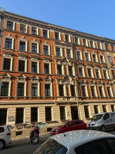 Wohnung zum Kauf 299.000 € 3 Zimmer 84 m² Dachgeschoss, 4. Geschoss Neustadt-Neuschönefeld Leipzig 04315