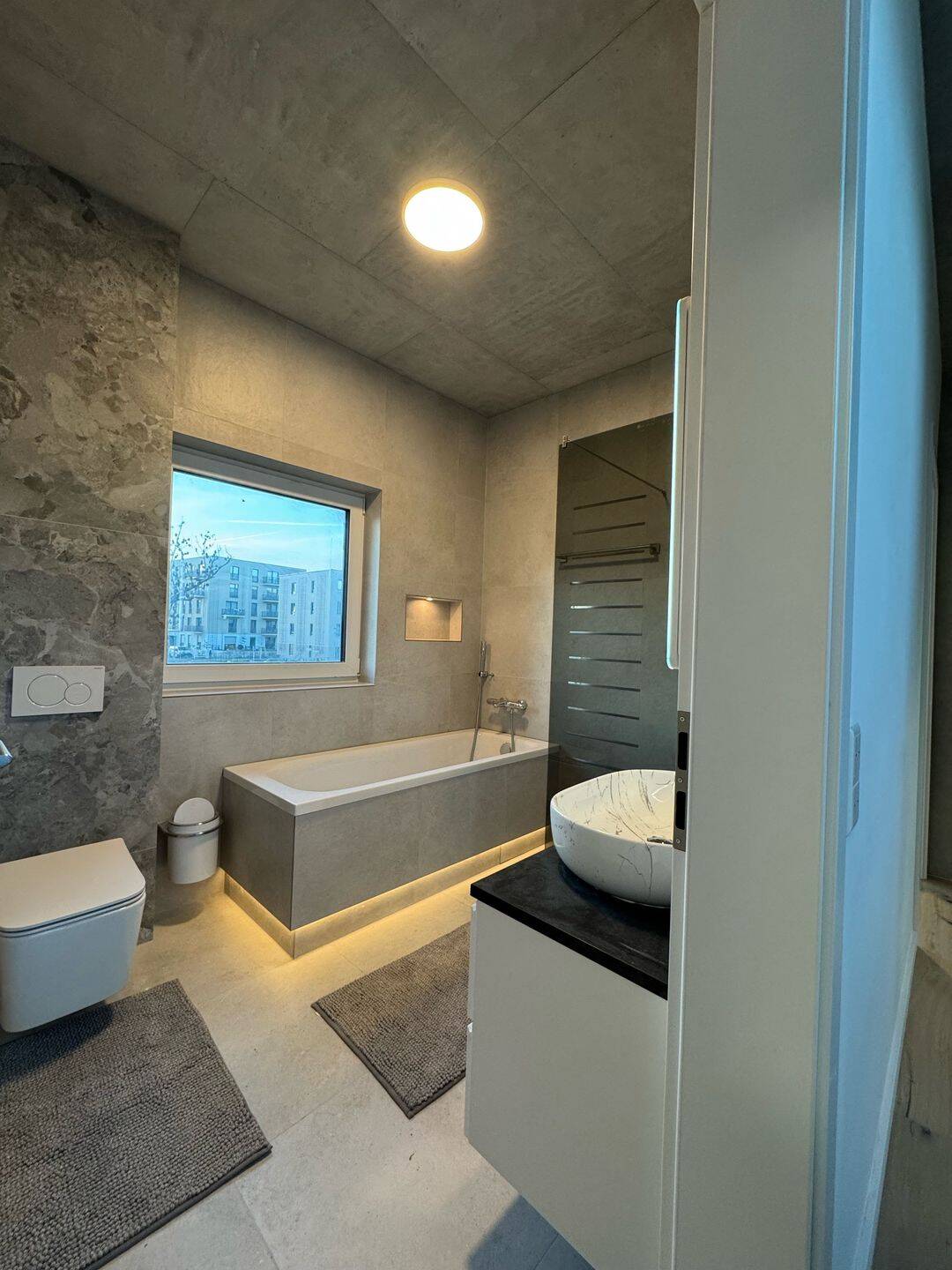 Property thumbnail 17