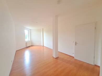 Wohnung zur Miete 750 € 3 Zimmer 94 m² Dachgeschoss frei ab sofort Gertrud-Piter-Platz 3 Altstadt Brandenburg an der Havel 14770