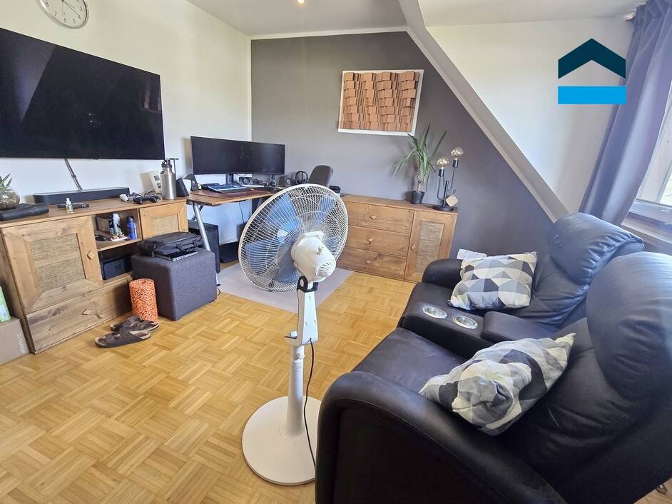 Property thumbnail 9