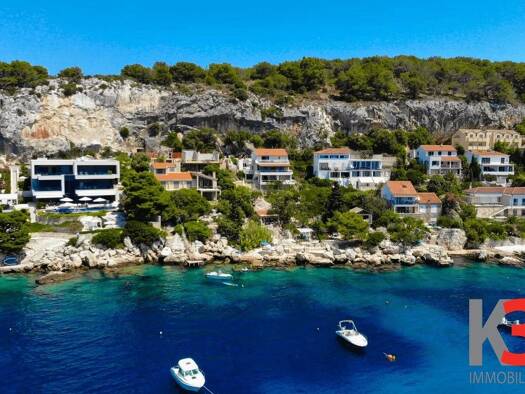 Haus zum Kauf 3.500.000 € 7 Zimmer 250 m² Hvar 0