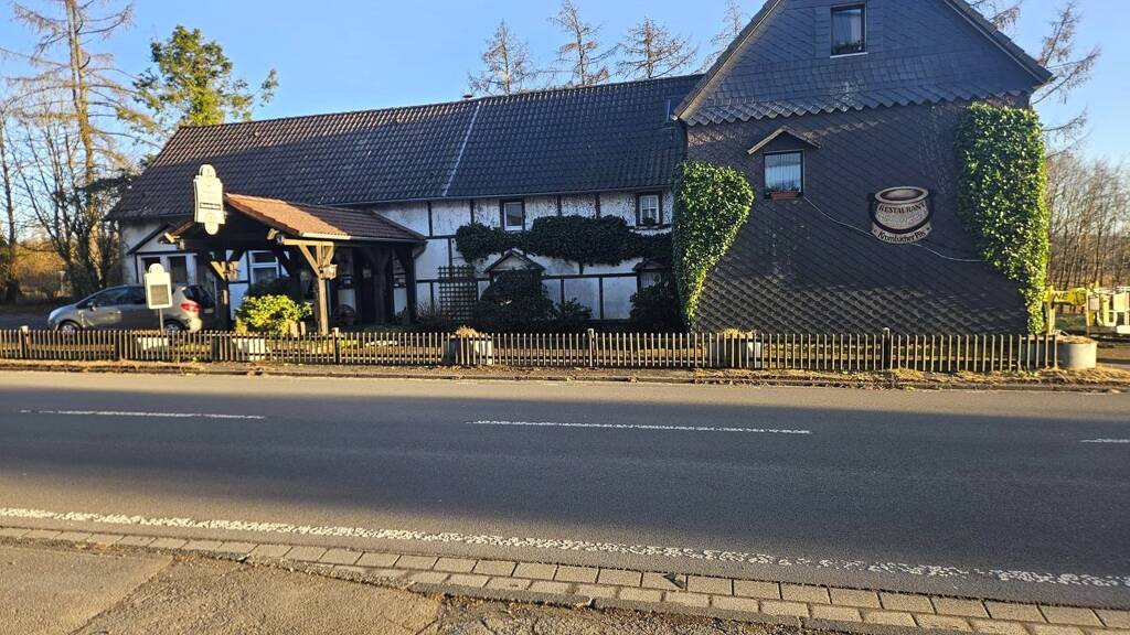 Restaurant zum Kauf 259.000 € 188 m² Gastrofläche Meinerzhagen 58540