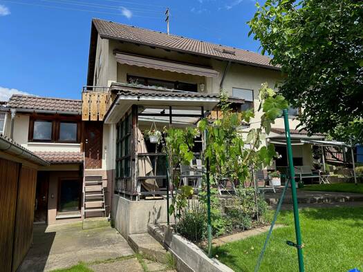 Haus zum Kauf 535.000 € 9 Zimmer 224,5 m² 685 m² Grundstück Denkingen 78588