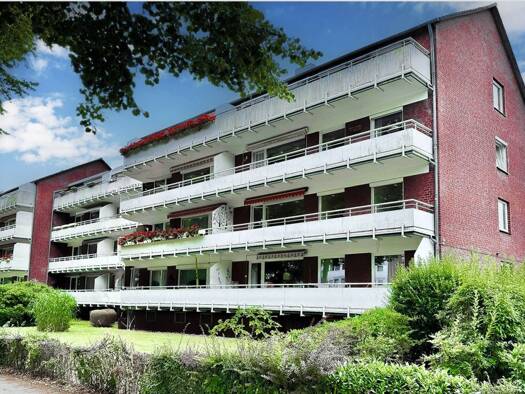 Wohnung zur Miete 1.100 € 4 Zimmer 103 m² Geschoss 2/4 frei ab sofort Bad Bramstedt 24576