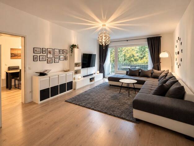 Wohnung zum Kauf 329.000 € 2 Zimmer 81,9 m² Geschoss 3/11 Rahlstedt Hamburg 22147
