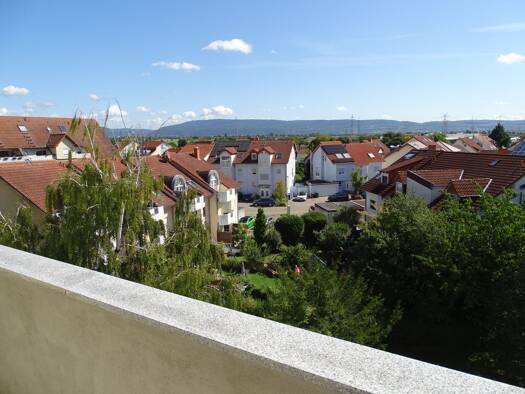 Wohnung zur Miete 975 € 3 Zimmer 90 m² 4. Geschoss Hardtwaldring 88 Oftersheim 68723