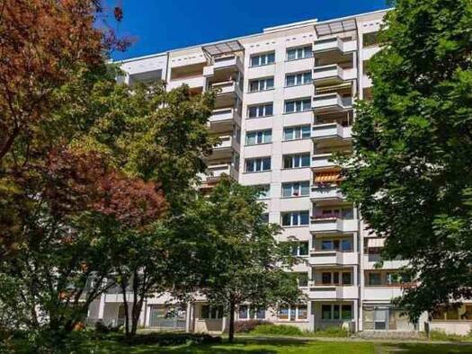 Wohnung zur Miete 393 € 2 Zimmer 50,6 m² 7. Geschoss frei ab 21.03.2026 Berzdorfer Str. 28 Prohlis-Nord Dresden 01239