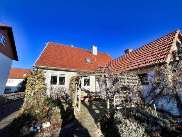 Einfamilienhaus zum Kauf 365.000 € 5,5 Zimmer 150 m² 741 m² Grundstück frei ab 01.07.2026 Dörnberg Habichtswald 34317