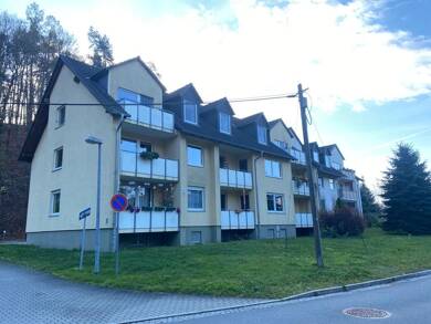 Wohnung zur Miete 365 € 2 Zimmer 66 m² Dachgeschoss, 2. Geschoss frei ab sofort Herrnhuter Straße 29 Kunnersdorf a. d. Eigen Bernstadt auf dem Eigen 02748
