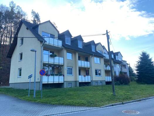 Wohnung zur Miete 365 € 2 Zimmer 66 m² Dachgeschoss, 2. Geschoss frei ab sofort Herrnhuter Straße 29 Kunnersdorf a. d. Eigen Bernstadt auf dem Eigen 02748
