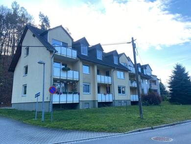 Wohnung zur Miete 365 € 2 Zimmer 66 m² Dachgeschoss, 2. Geschoss frei ab 01.07.2025 Herrnhuter Straße 29 Kunnersdorf a. d. Eigen Bernstadt auf dem Eigen 02748