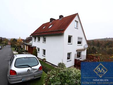 Mehrfamilienhaus zum Kauf 312.000 € 9 Zimmer 200 m² 1.123 m² Grundstück frei ab sofort Oberkaufungen Kaufungen 34260