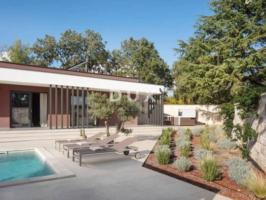 Einfamilienhaus zum Kauf - Erstbezug 2.300.000 € 4 Zimmer 200 m² 954 m² Grundstück Rovinj 52210