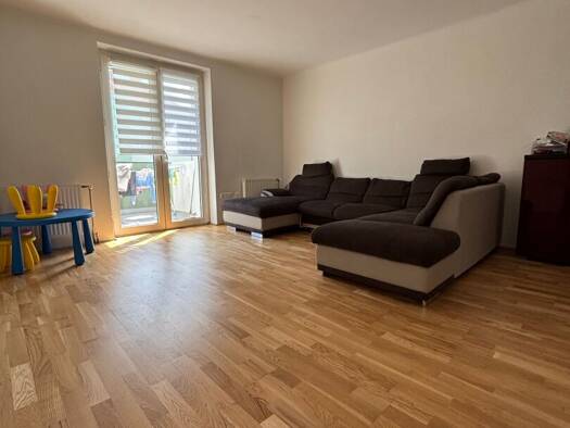 Wohnung zur Miete 650 € 4 Zimmer 89,1 m² 1. Geschoss frei ab 01.05.2026 Laahener Straße 8 Wels 4600