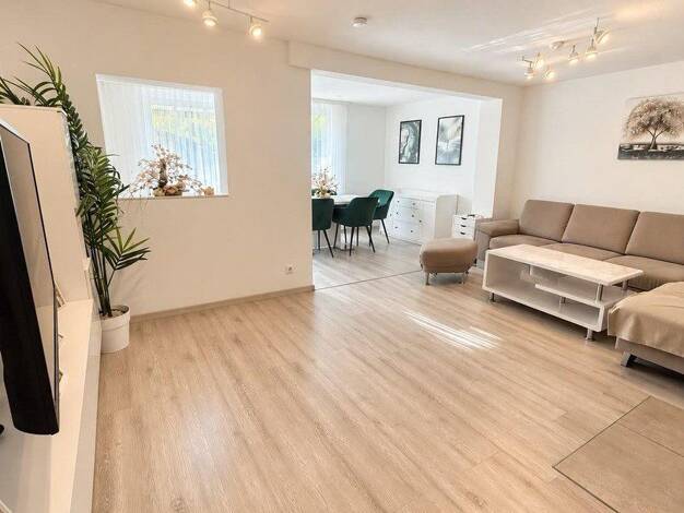 Reihenmittelhaus zum Kauf provisionsfrei 470.000 € 5 Zimmer 100 m² 170 m² Grundstück Herrenberg Herrenberg 71083