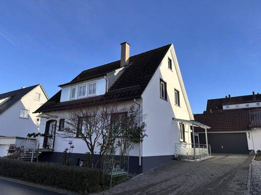 Mehrfamilienhaus zum Kauf 328.000 € 5,5 Zimmer 110 m² 629 m² Grundstück Spaichingen 78549