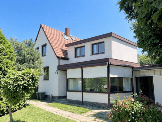 Doppelhaushälfte zum Kauf 310.000 € 5 Zimmer 146 m² 950 m² Grundstück Kaditz Ortsamtsbereich Pieschen 01139