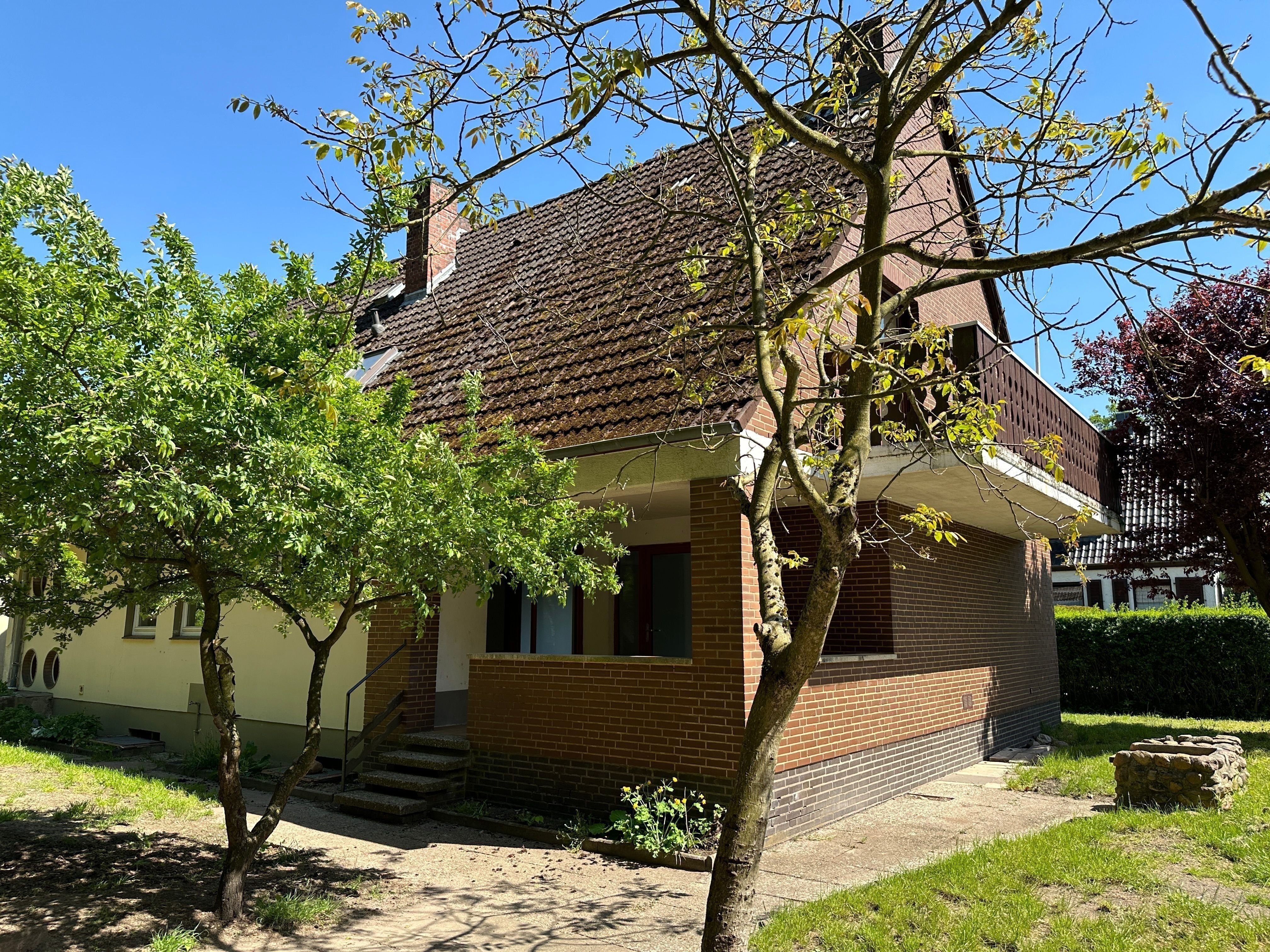 Einfamilienhaus zum Kauf 260.000 € 9 Zimmer 192 m²<br/>Wohnfläche 775 m²<br/>Grundstück ab sofort<br/>Verfügbarkeit Lüchow Lüchow 29439