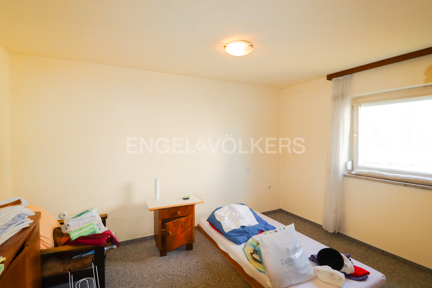 Einfamilienhaus zum Kauf - Mehr