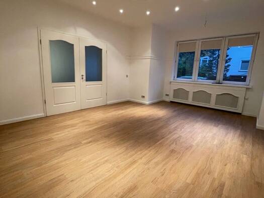Wohnung zur Miete 1.680 € 3 Zimmer 125 m² Geschoss EG/5 frei ab 01.10.2026 List Vahrenwald - List 30177