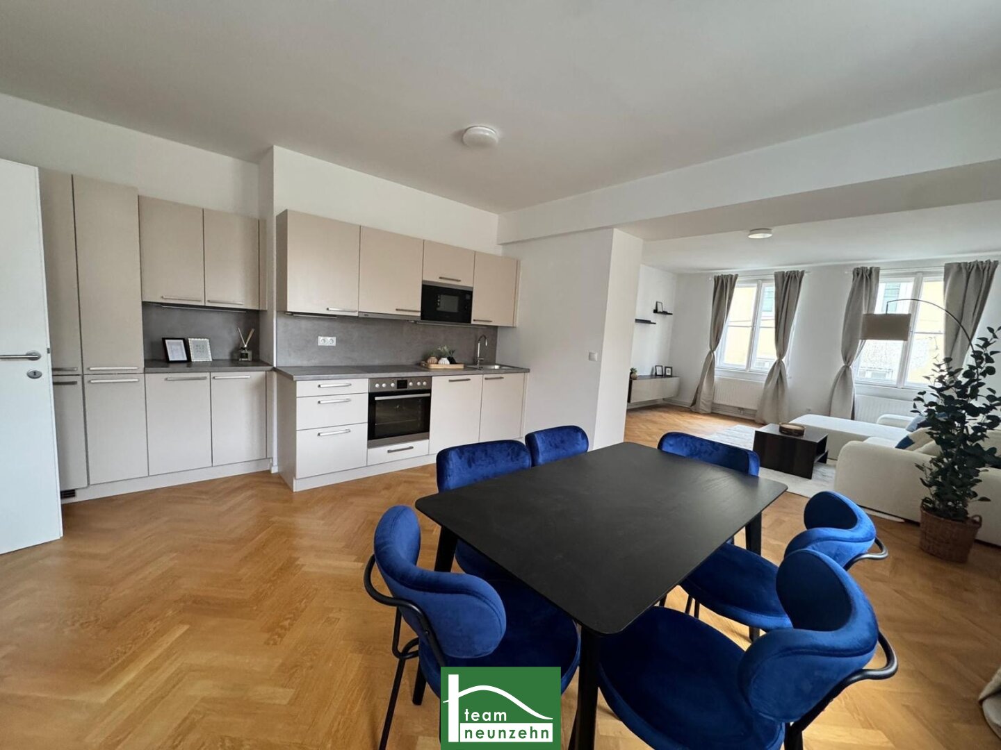 Wohnung zur Miete 749 € 3 Zimmer 80,7 m²<br/>Wohnfläche 1.<br/>Geschoss Hauptplatz 18 Wiener Neustadt 2700