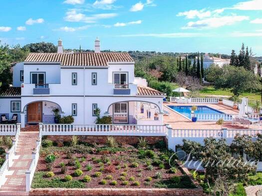Haus zum Kauf 1.695.000 € 13.660 m² Grundstück Conceição e Estoi 8005