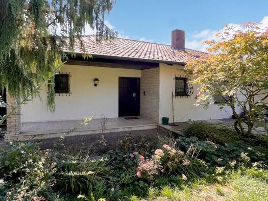 Bungalow zum Kauf 698.000 € 5 Zimmer 122 m² 1.219 m² Grundstück Forchheim Forchheim 91301