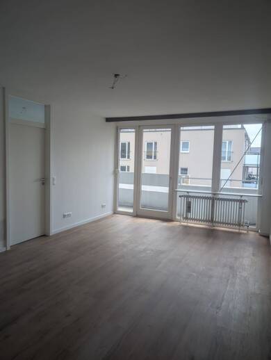 Wohnung zur Miete 960 € 3 Zimmer 74 m² Geschoss 1/3 frei ab 01.06.2025 Talweg 11 Oberhausen - Nord Augsburg 86154