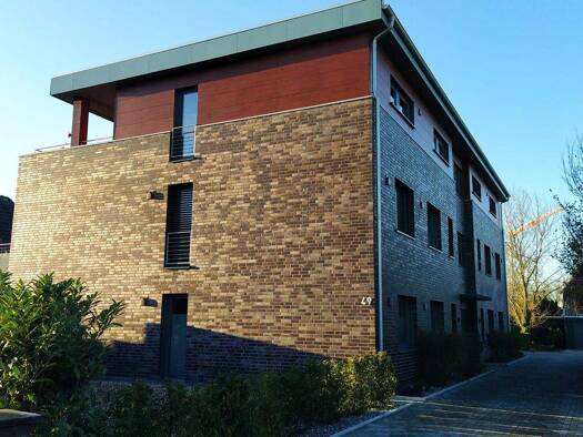 Terrassenwohnung zur Miete 1.270 € 3 Zimmer 122 m² 3 Geschosse frei ab 01.05.2026 Ellernstraße 49 Schafkoven/Donneresch Delmenhorst 27751