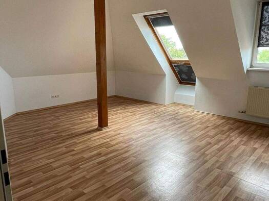 Wohnung zur Miete 450 € 3 Zimmer 64,6 m² 4. Geschoss frei ab 01.12.2025 Thamsbrücker Straße 49 Bad Langensalza 99947