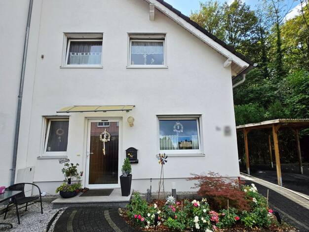 Doppelhaushälfte zum Kauf 295.000 € 4,5 Zimmer 121,6 m² 295 m² Grundstück Oberaden Bergkamen 59192