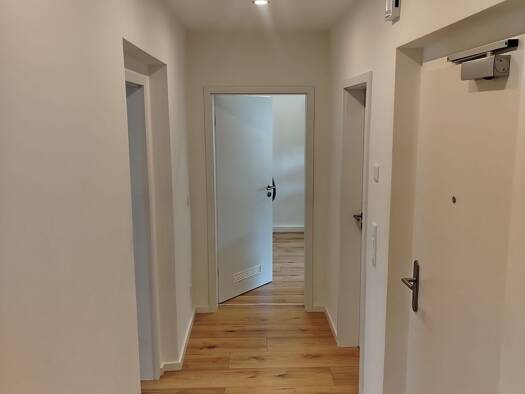 Wohnung zur Miete 1.100 € 3 Zimmer 74,5 m² 3. Geschoss frei ab 01.09.2026 Landgrabenstr 18 Steinbühl Nürnberg 90443