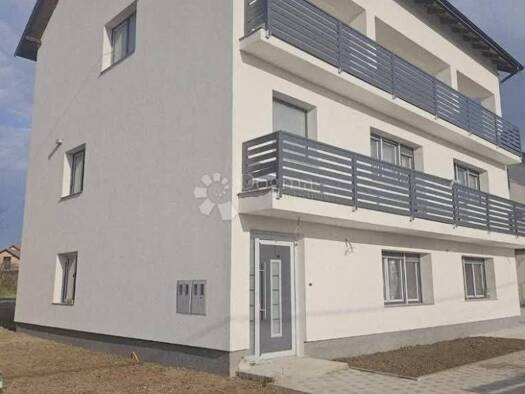 Wohnung zum Kauf 196.800 € 3 Zimmer 82 m² Geschoss 2/2 Petrinja Petrinja 44250