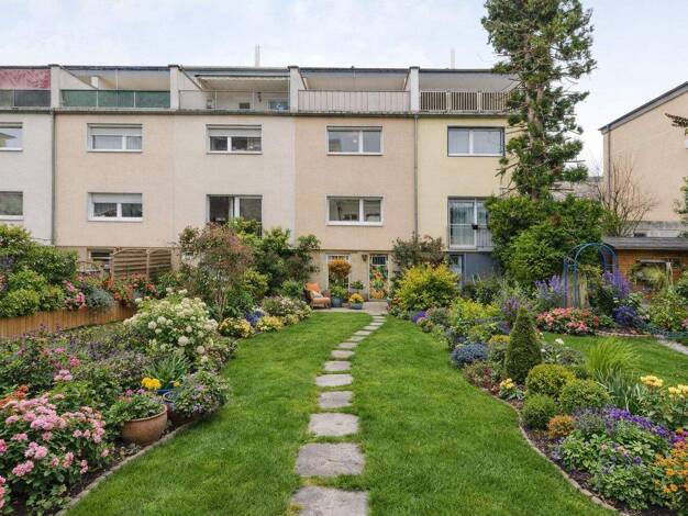 Reihenmittelhaus zum Kauf 530.000 € 4 Zimmer 102 m² 153 m² Grundstück Dornbusch Frankfurt am Main 60433