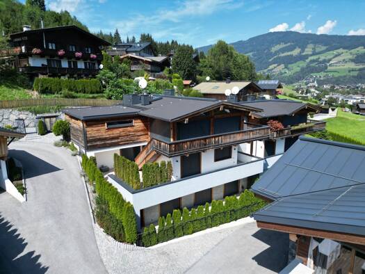 Einfamilienhaus zum Kauf 3.990.000 € 6 Zimmer 246 m² Kirchberg in Tirol 6365