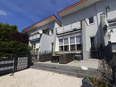 Doppelhaushälfte zum Kauf 399.000 € 5 Zimmer 147 m² 210 m² Grundstück Langenselbold 63505